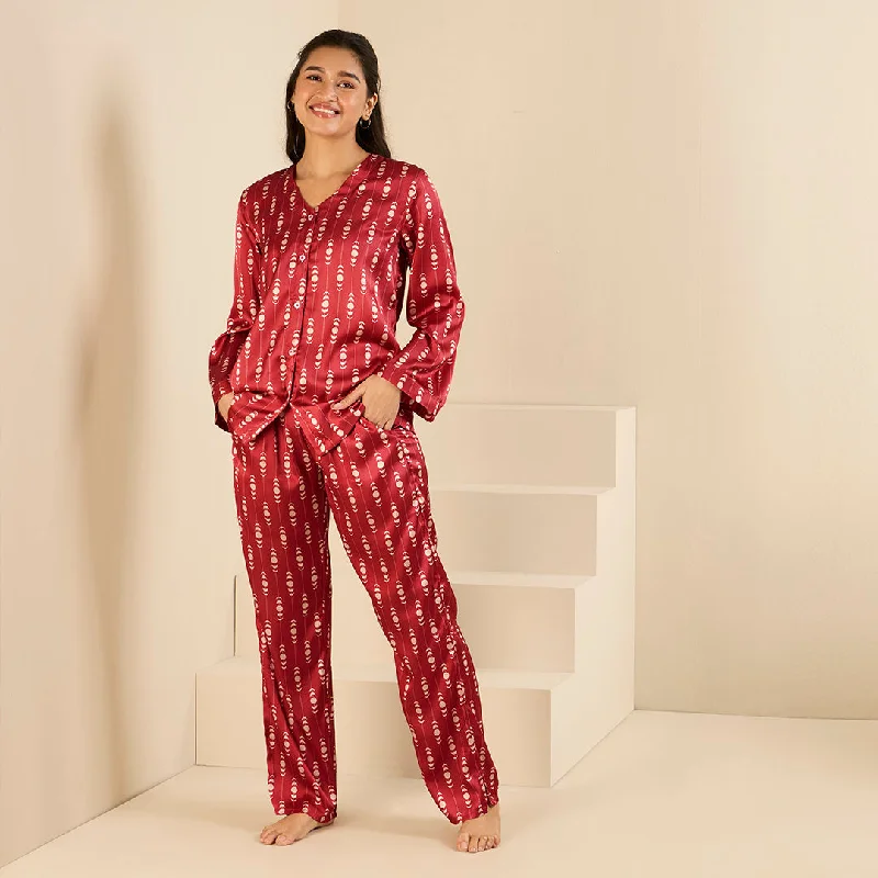 Scarlet Satin Relaxed Lounge Pyjama Set