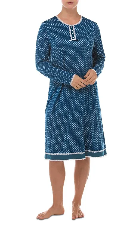 Yuu 100% Viscose Nightgown with Long Sleeve in Peacock Y644