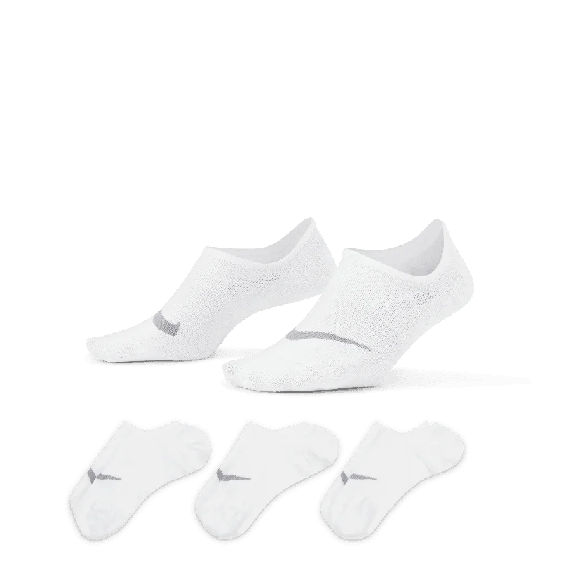 Nike Women's Everyday Plus Lightweight Training Footie Socks (3 Pairs)